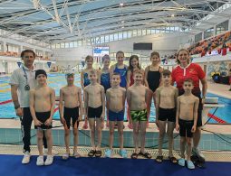 33 érem a népes mezőnyben