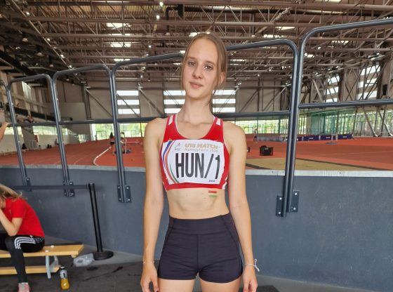Nyíregyháza adott otthont a három ország (Magyarország, Csehország, Szlovákia) részvételével megrendezett atlétikai U18-as válogatott viadalnak. Enyedi Lili, a Miskolci Sportiskola versenyzője 200 méteres síkfutásban és a vágtaváltó kezdő versenyzőjeként állt rajthoz és mindkét versenyszámban jól teljesített.